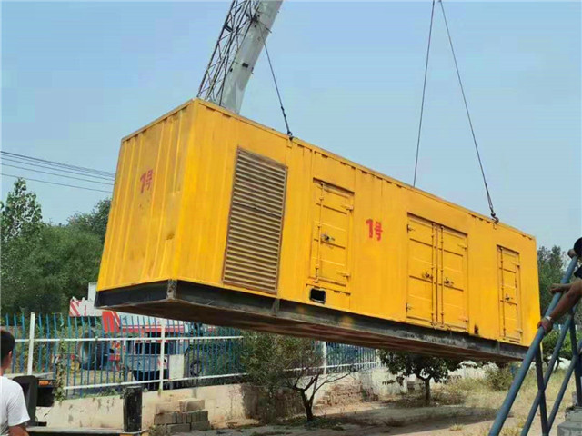 乌审300KW柴油发电机组油耗是多少?