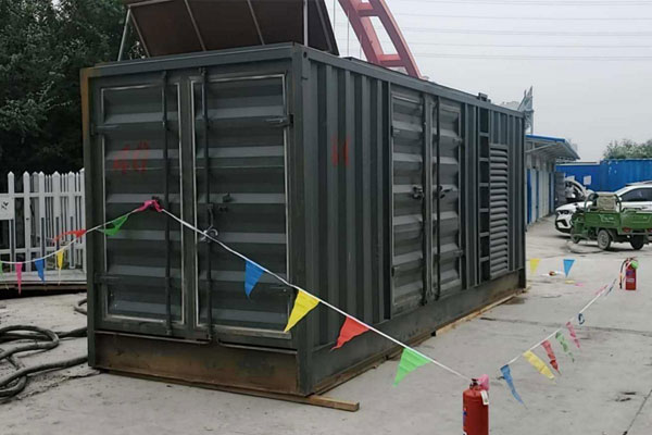 乌审发电机租赁空气滤清器多久更换一次?