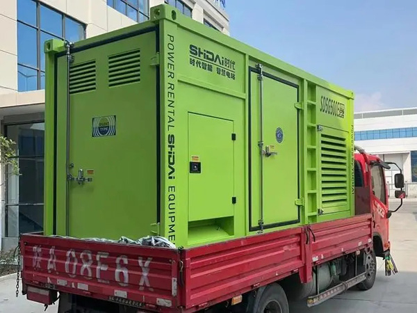 乌审更换水冷式机油散热器的密封件时，如何选择合适的密封胶？